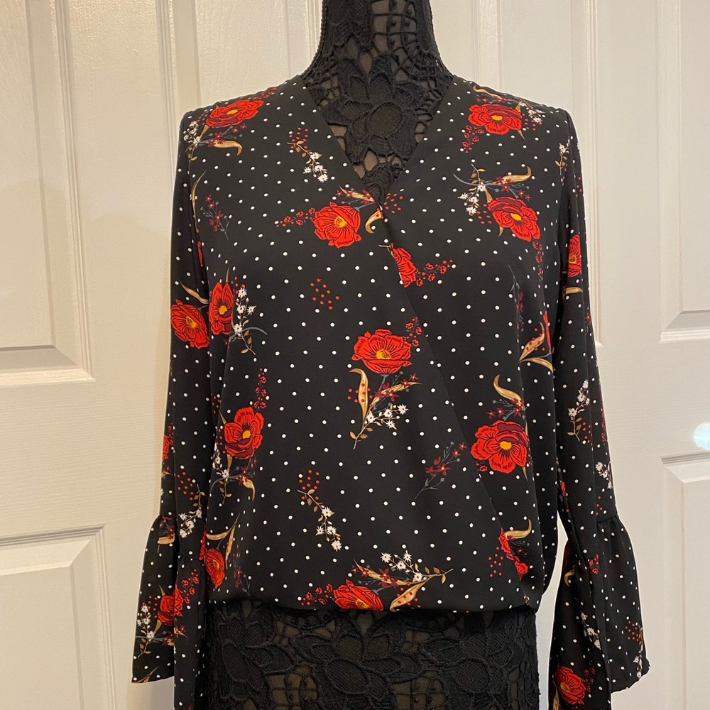 Iman wrap front floral blouse with bell sleeves, size XS